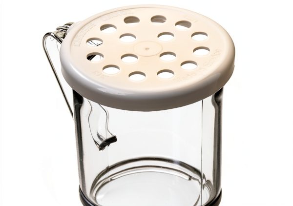 SAN Plastic Shaker by Carlisle FoodService - 8oz Clear Dredge with Lid-1